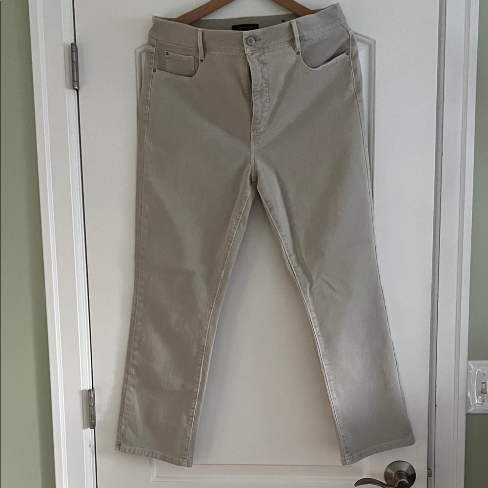 Ann Taylor Women's Tan Straight Leg Jeans